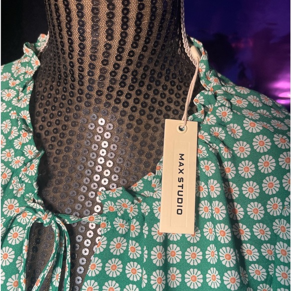 Floral Max Studio Blouse - Picture 2 of 4